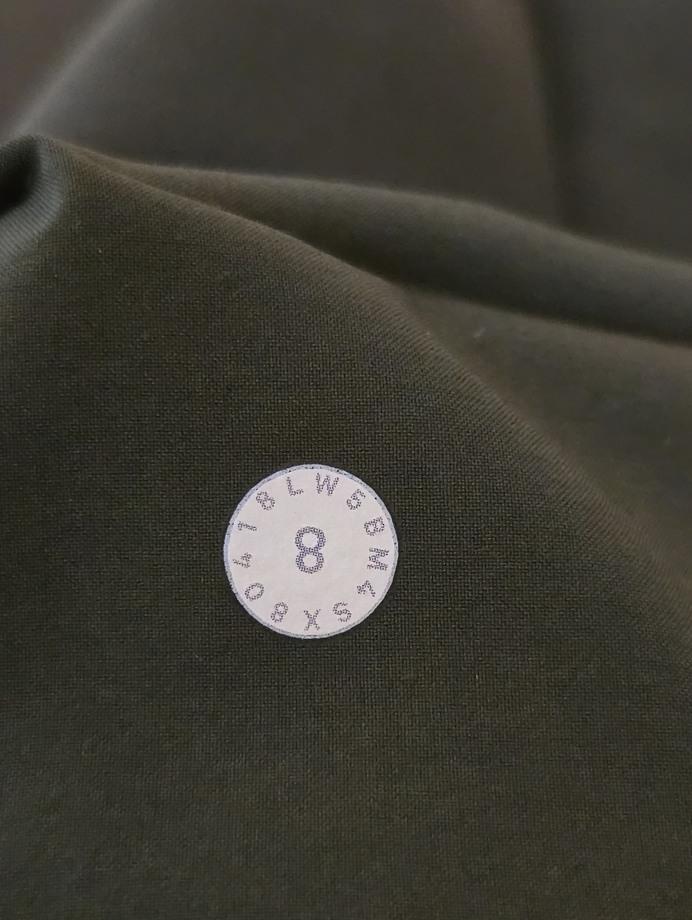 Lululemon On The Fly Pant *Woven Dark Olive 8 - Picture 5 of 14